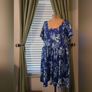 NWT Jessica Simpson Jane Blue Rosebud Florals Dress 2XL Short Sleeve Midi Knee